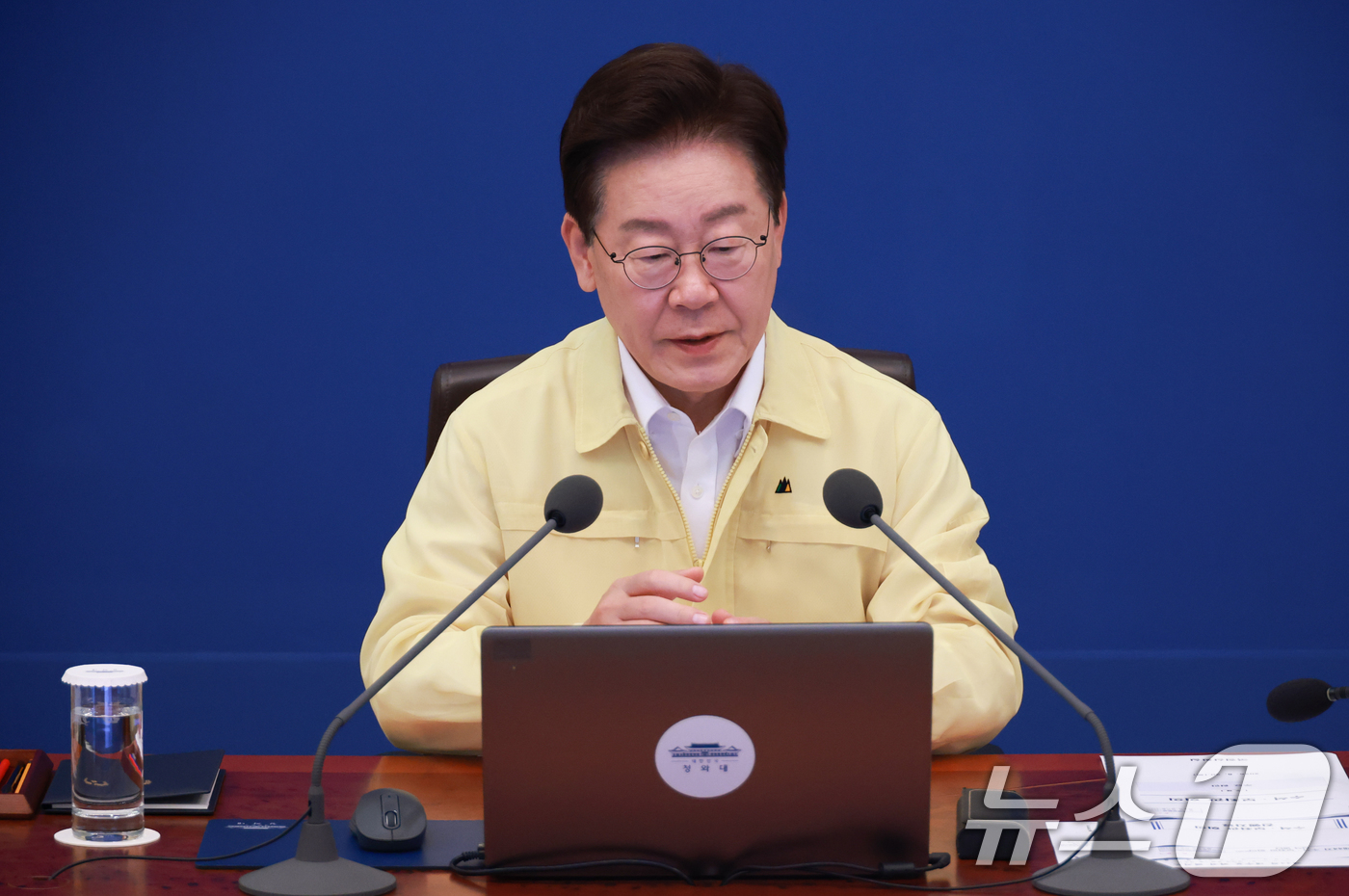 (서울=뉴스1) 허경 기자 = 이재명 대통령이 20일 청와대에서 열린 수석보좌관회의에서 발언하고 있다. (청와대통신사진기자단) 2026.8.20/뉴스1