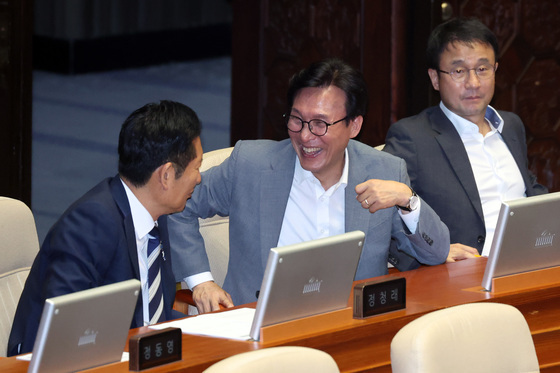 대화하는 김민석·정청래