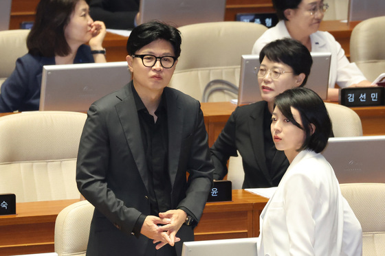 한동훈, '당협 재선출' 장동혁에 "사당화로 李 연임독재 못 막아"