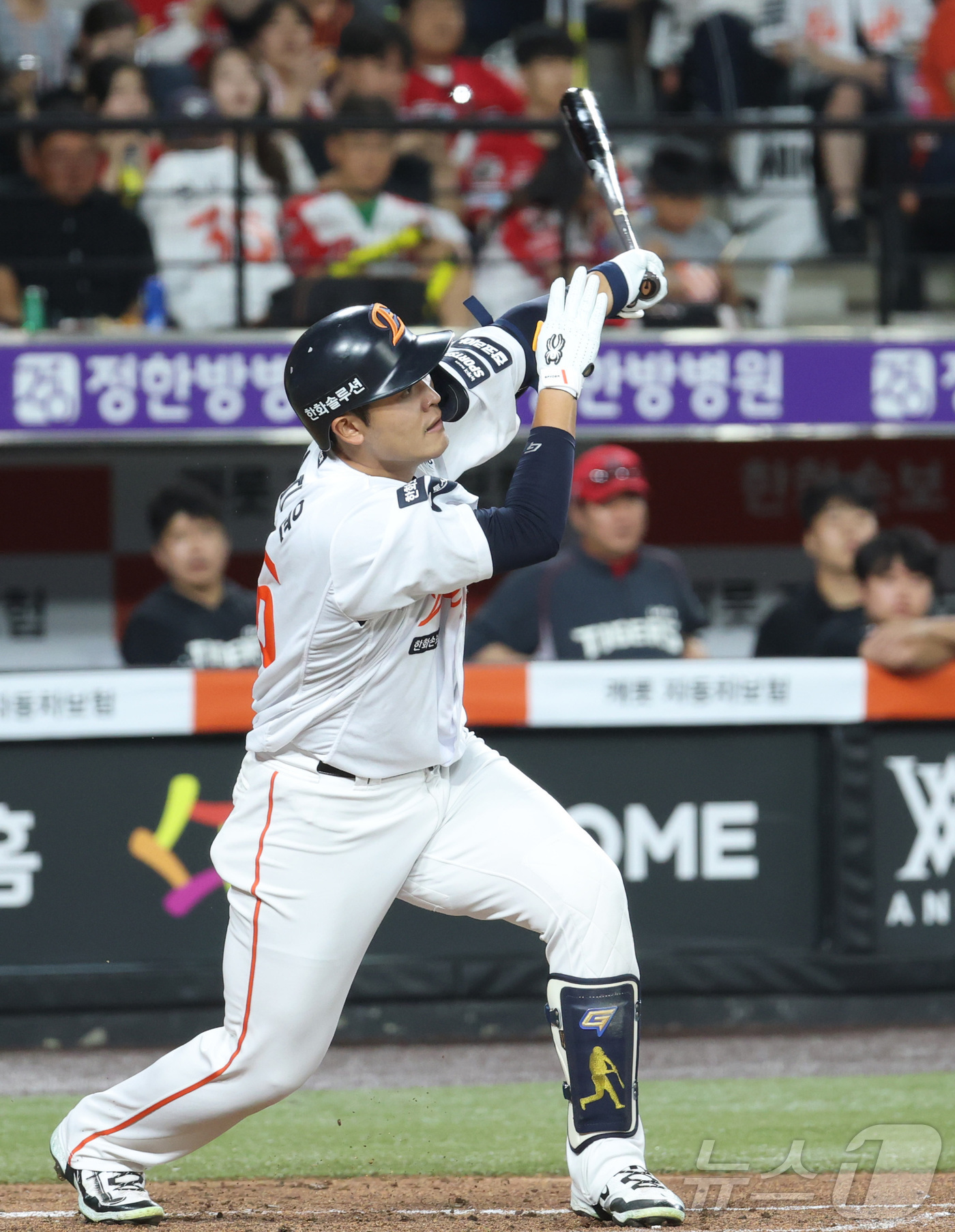 (대전=뉴스1) 김기남 기자 = 20일 대전 한화생명볼파크에서 열린 2026 신한 SOL KBO리그 기아 타이거즈와 한화 이글스의 경기에서 7회말 무사 1루에서 한화 한지윤이 역전 …