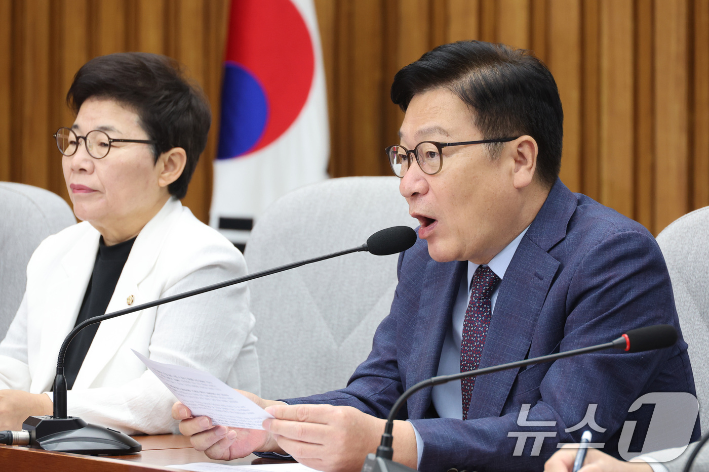 (서울=뉴스1) 신웅수 기자 = 정점식 국민의힘 원내대표가 21일 서울 여의도 국회에서 열린 원내대책회의에서 참석하고 있다. 2026.8.21/뉴스1