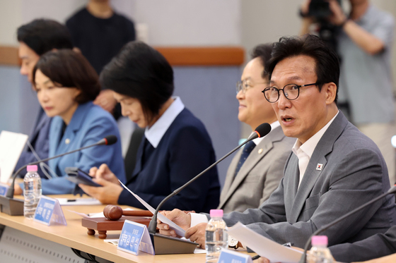 모두발언하는 김민석 대표