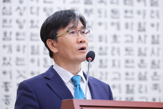공수처장 "대법관 서면 제청 고발 사건, 엄정 처리되도록 독려"