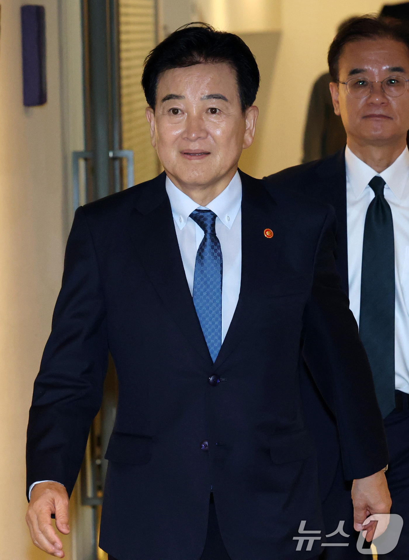 (서울=뉴스1) 박세연 기자 = 정동영 통일부 장관이 21일 오후 서울 중구 달개비에서 열린 6대 종단 수장단 간담회에 참석하고 있다. 2026.8.21/뉴스1