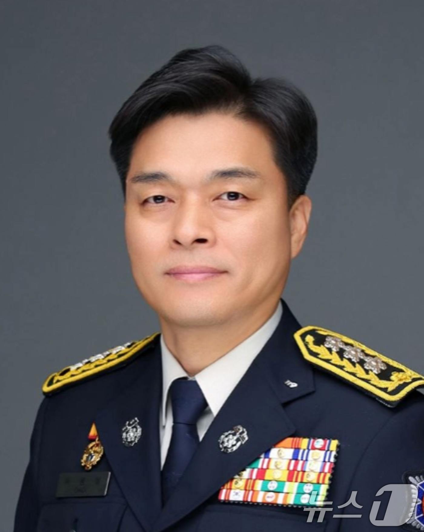 (서울=뉴스1) 이재명 기자 = 청와대는 21일 이재명 대통령이 소방청장에 최용철 소방청 차장을 임명했다고 밝혔다. (청와대 제공. 재판매 및 DB 금지) 2026.8.21/뉴스1 …
