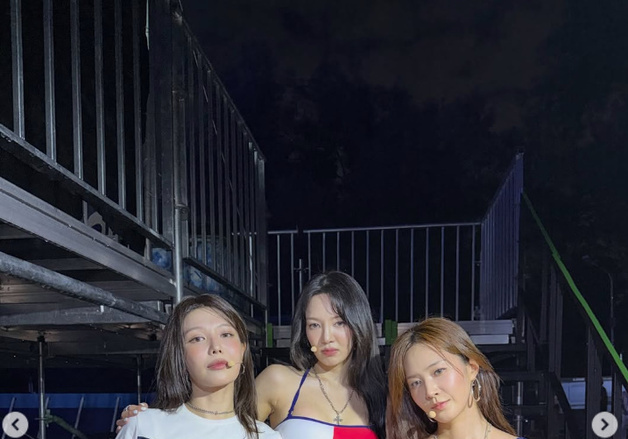 소녀시대 효연·유리·수영, 6세대 아이돌 '효리수' 데뷔 무대…"한풀이 성공적"