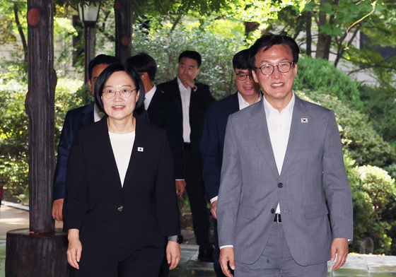 고위당정 참석하는 한성숙 총리와 김민석 대표