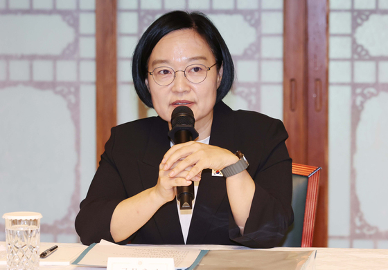 고위당정협의회 발언하는 한성숙 국무총리