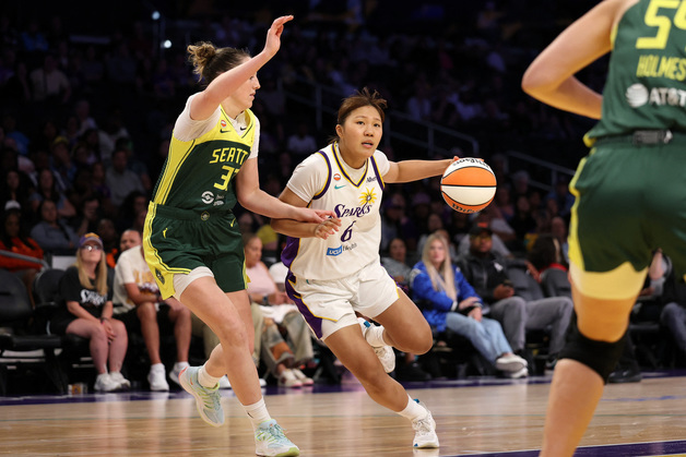 '박지현 침묵' WNBA LA 스파크스, 코네티컷 잡고 6연패 탈출