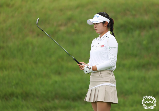 서교림, '시즌 4승' 선착…연장서 김민솔 꺾고 KLPGA 챔피언십 우승