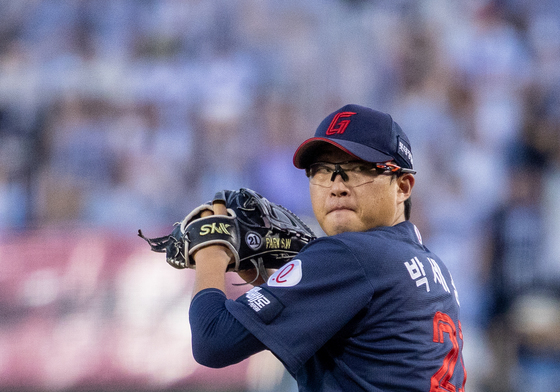 100탈삼진 앞둔 박세웅