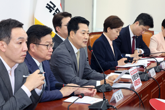 발언하는 장동혁 대표