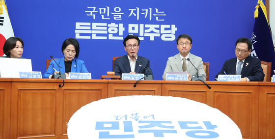 李대통령 고향 찾은 與지도부…김민석 "당이 안동의 책임정당"