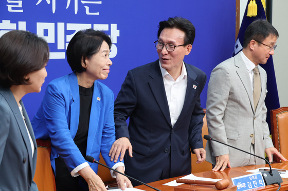 최고위 대화하는 김민석·최민희