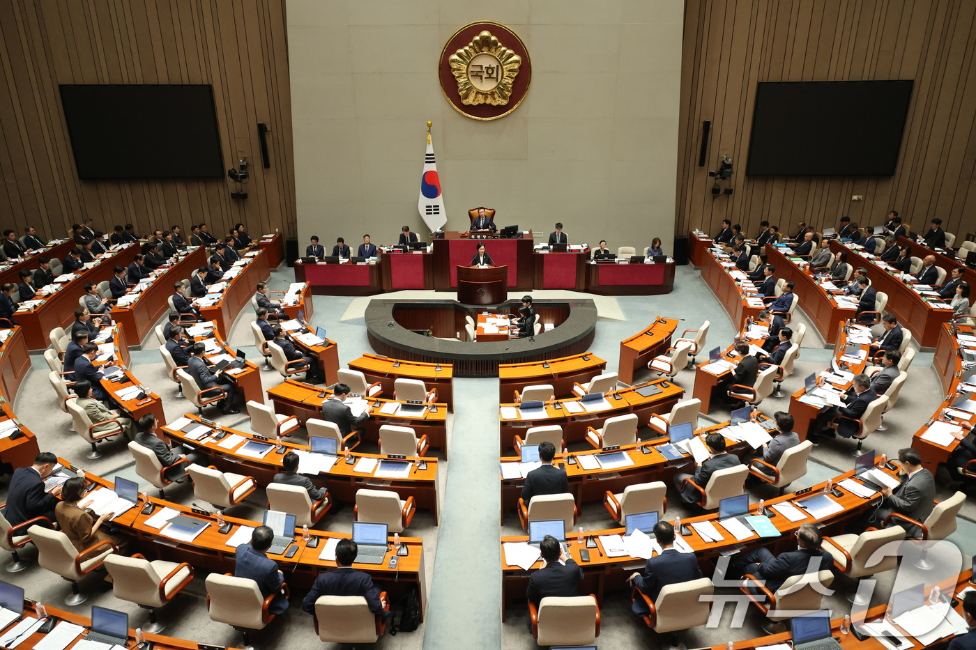 (서울=뉴스1) 신웅수 기자 = 한성숙 국무총리가 24일 서울 여의도 국회에서 열린 예산결산특별위원회 전체회의에서 발언하고 있다. 2026.8.24/뉴스1