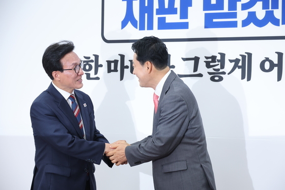 장동혁 국민의힘 대표 찾은 김민석 민주당 대표
