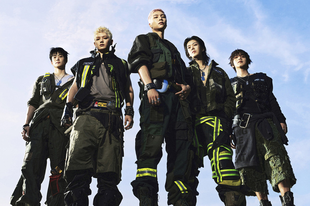 "더 단단해질 것" 10주년 맞은 NCT 127, 전원 재계약 후 첫 컴백
