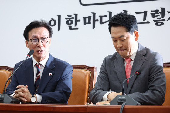김민석, 협치·연대 행보 시동…국힘부터 진보정당까지 연속 예방(종합)