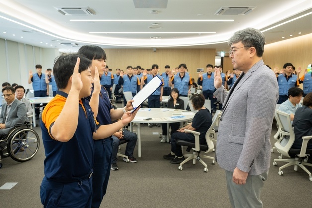 포스코 광양제철소 신입사원 '거북이 또래 재능봉사단' 발족