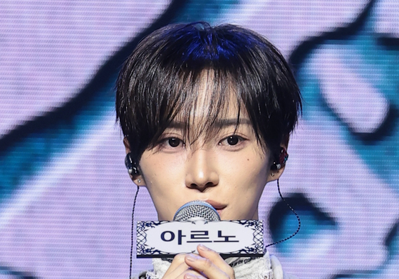 '부상' 아르노, 반가운 컴백 인사