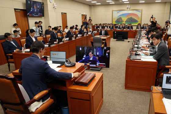 여야, 청년미래적금 심사 오류 질타…금융위 "재발방지 약속"