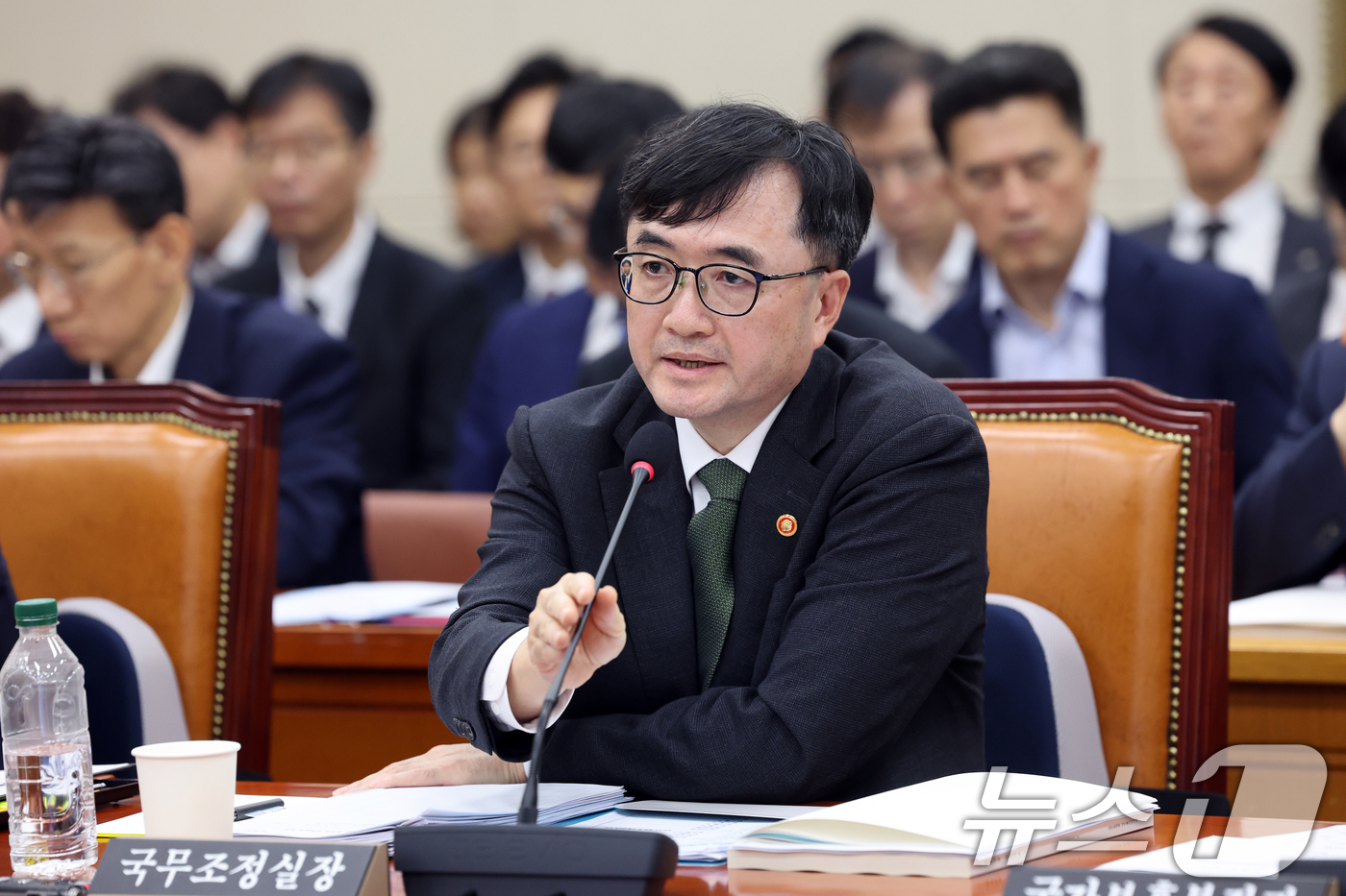 (서울=뉴스1) 황기선 기자 = 임기근 국무조정실장이 24일 오후 서울 여의도 국회에서 열린 정무위원회 전체회의에서 의원 질의에 답하고 있다.  2026.8.24/뉴스1