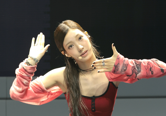 튜이드 서연, 인형이 따로없네