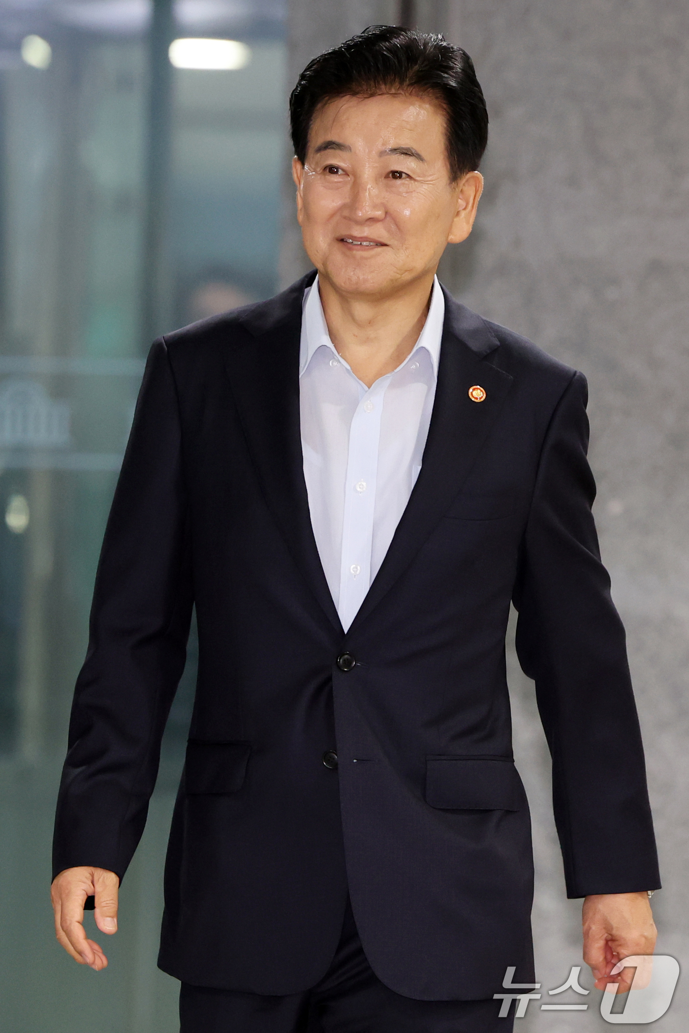 (서울=뉴스1) 황기선 기자 = 정동영 통일부 장관이 25일 오전 서울 여의도 국회 의원회관에서 열린 국회 한반도평화포럼 릴레이 세미나에 참석하고 있다. 2026.8.25/뉴스1