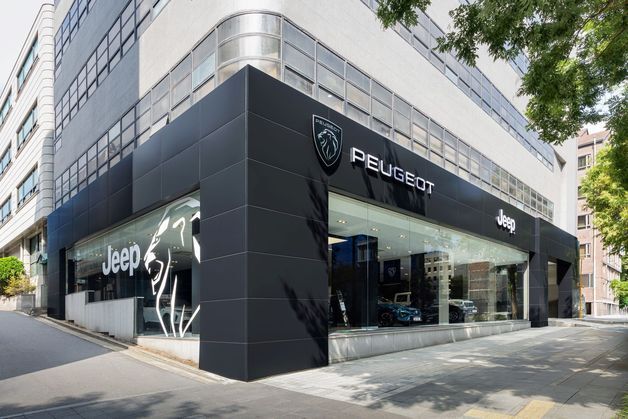 지프·푸조 한자리에…스텔란티스, 강남·서초 통합 전시장 오픈
