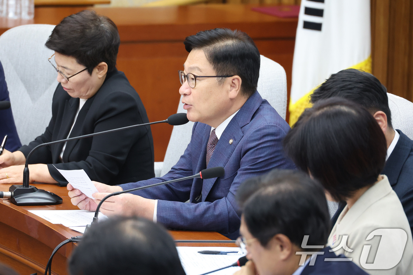(서울=뉴스1) 신웅수 기자 = 정점식 국민의힘 원내대표가 25일 서울 여의도 국회에서 열린 원내대책회의에서 발언하고 있다. 2026.8.25/뉴스1