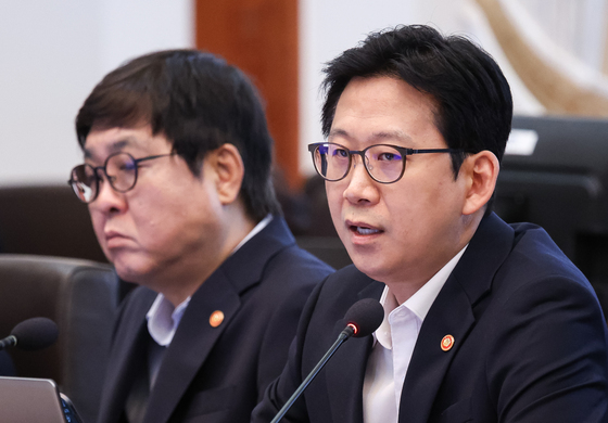 배경훈 "독파모 3차 단계 돌입…中 개방형 AI 모델 추격"