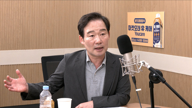 신지호 "장동혁, 이중당적 걷어내고 재신임 물어야…겁나서 못할 것"[팩트앤뷰]