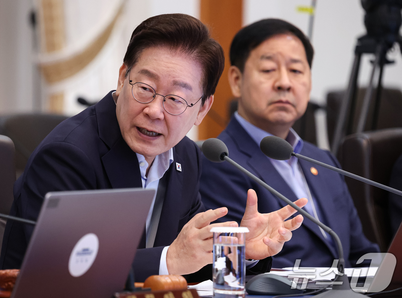 (서울=뉴스1) 허경 기자 = 이재명 대통령이 25일 청와대에서 열린 국무회의에서 발언을 하고 있다. 2026.8.25/뉴스1