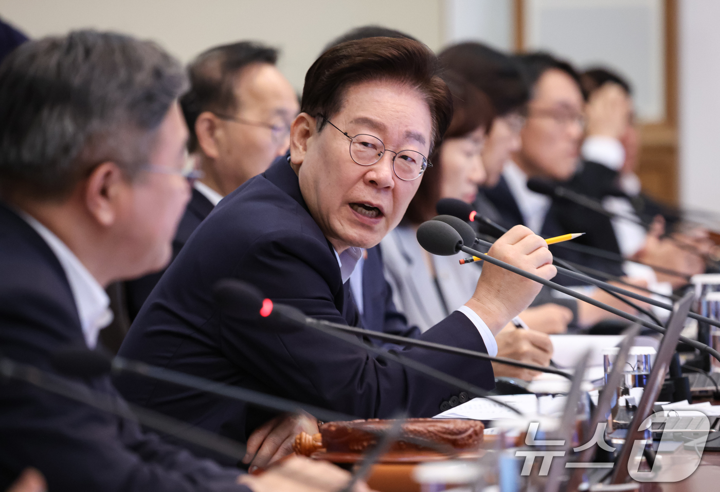 (서울=뉴스1) 허경 기자 = 이재명 대통령이 25일 청와대에서 열린 국무회의에서 발언을 하고 있다. 2026.8.25/뉴스1