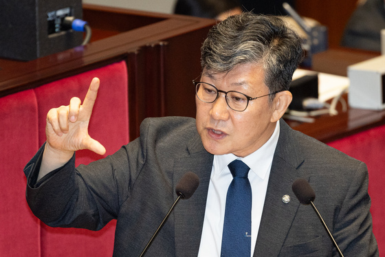 청소년1388 상담 60.7%는 온라인인데…상담사 59%가 계약직