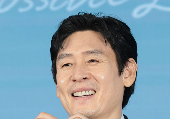 설경구, 근사한 꽃중년