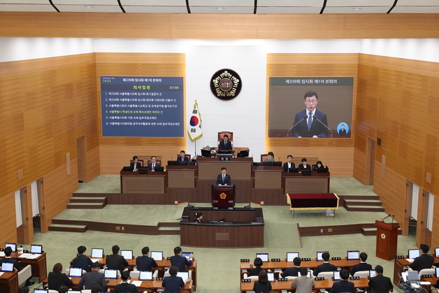 서울 학생인권조례 계속 효력…정근식 "학생·교원 권리 함께 존중"