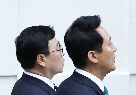 서울시의회 본회의 참석한 오세훈 시장·정근식 교육감