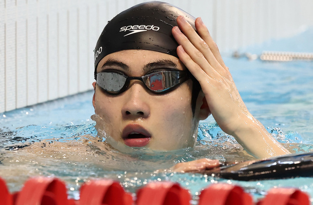 황선우·김영범, 자유형 100m 예선 2·3위로 나란히 결선행[AG]