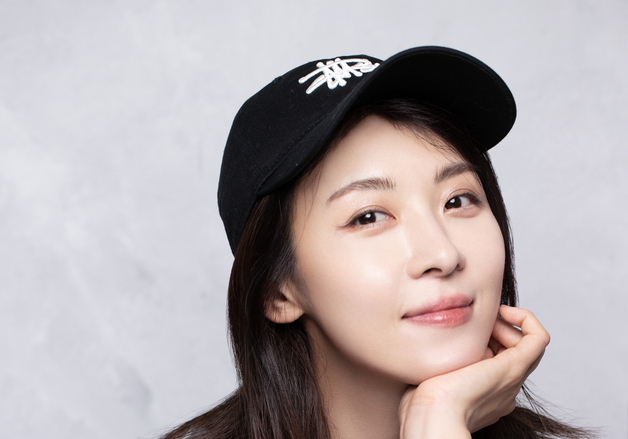 하지원 "'음중'서 '홈런' 재연, 23년 전과 똑같다고? 조명 덕이죠"