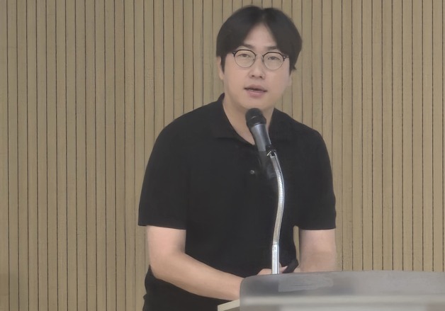 하정우 전 수석 "AI 시대…출판, 대체불가능한 지식 생태계 주도해야 생존"