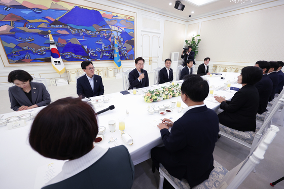 이재명 대통령, 더불어민주당 신임 당지도부 만찬 간담회