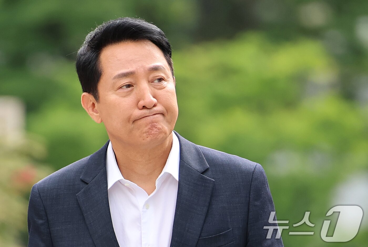 본문 이미지 - 오세훈 서울시장이 26일 서울 중구 정동에서 열린 서울 주택 공급 현안 논의를 위한 김윤덕 국토교통부 장관과의 2차 회동에 참석하고 있다. 2026.8.26 ⓒ 뉴스1 오대일 기자
