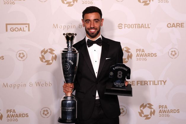 EPL 2025-26 최고는 페르난데스…PFA 올해의 선수 등 개인상 3관왕