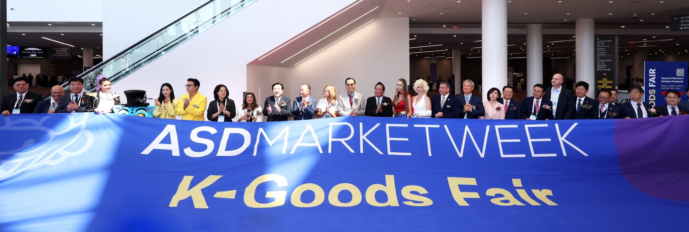 본문 이미지 - 중기중앙회가 25일(현지시간) 미국 라스베이거스에서 열린 'ASD Market Week 2026'에서 'K-Goods Fair' 개막식을 열고 현지 판로 확대에 나섰다. (중기중앙회 제공)