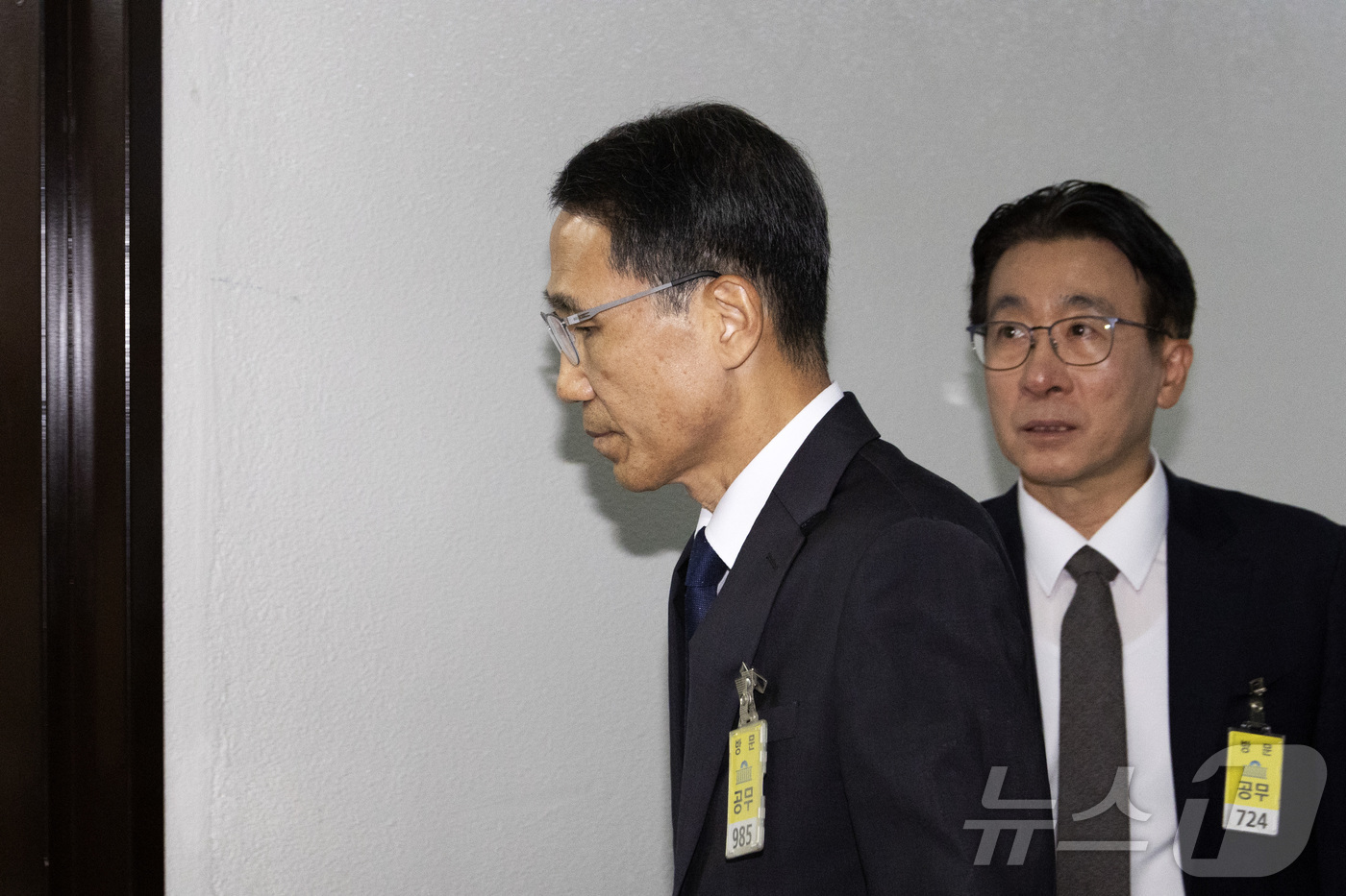 (서울=뉴스1) 국회사진기자단 = 유재성 경찰청장 직무대행이 26일 오전 서울 여의도 국회에서 열린 정보위원회 전체회의에 출석하고 있다.   2026.8.26/뉴스1