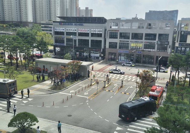 "전주지법 주변에 폭발물 설치" 메일 전송…경찰·군 수색 중(종합)