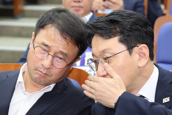 대화하는 한병도·천준호
