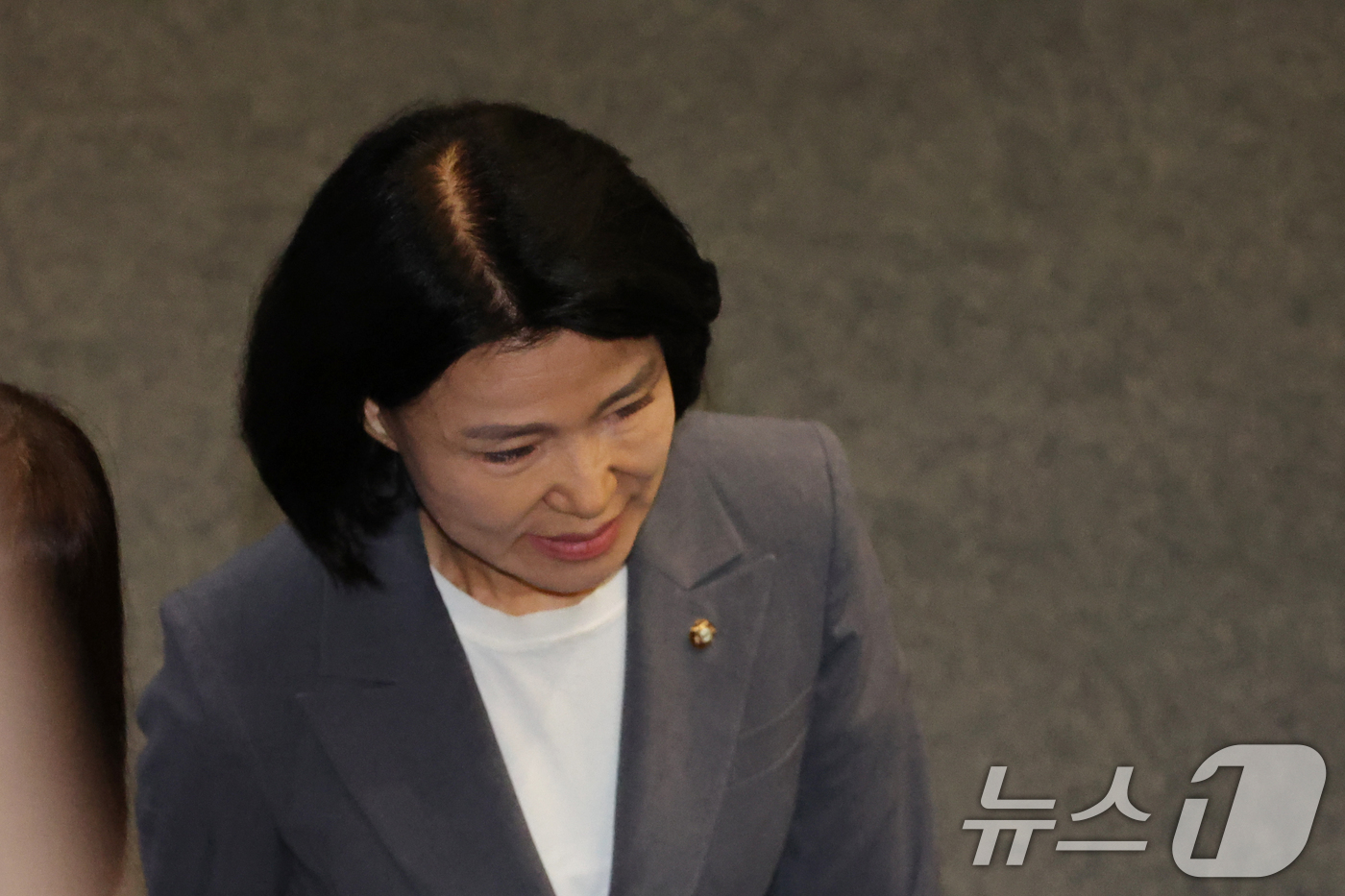 (서울=뉴스1) 황기선 기자 = 이진숙 국민의힘 의원이 26일 오후 서울 여의도 국회에서 열린 제438회국회(임시회) 제2차 본회의에 참석하고 있다. 2026.8.26/뉴스1