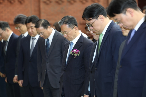 이임식 참석한 정성호 법무부 장관